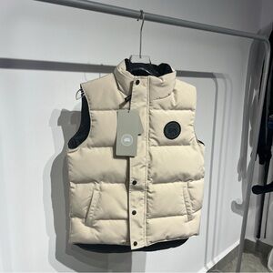 Canada Goose Cream Puffer Vest